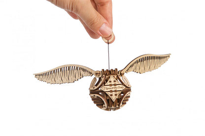 Harry Potter- UGEARS Modellbausatz - Goldener Schnatz