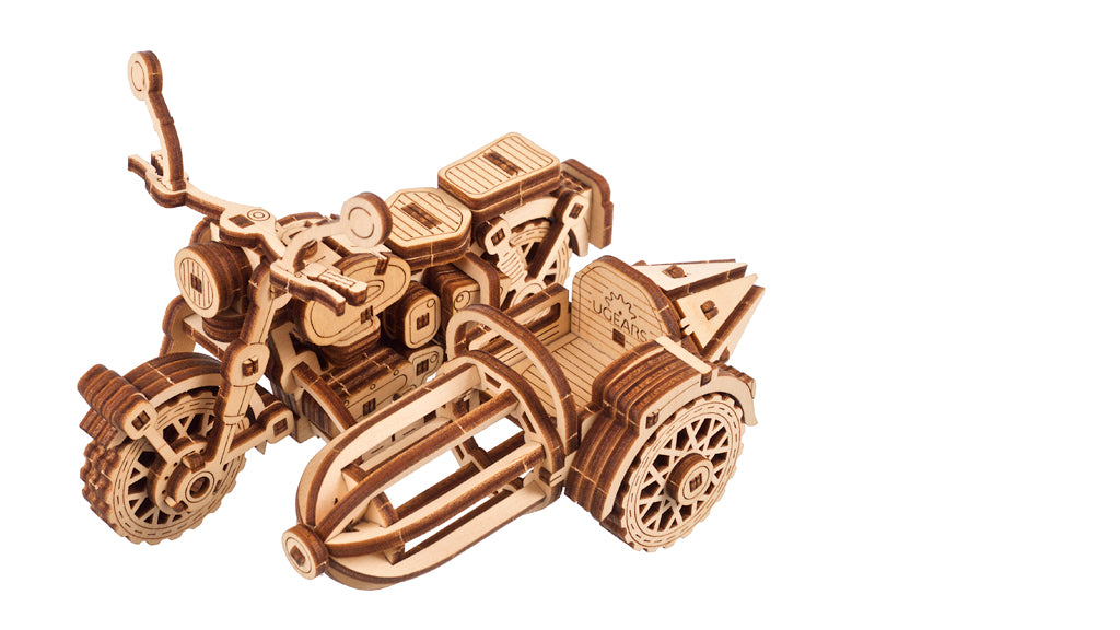 Harry Potter- UGEARS Modellbausatz - Hagrids Fliegendes Motorrad