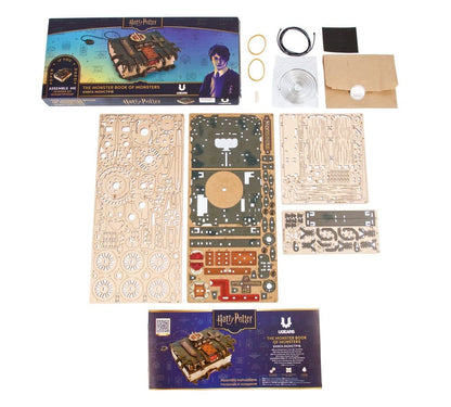 Harry Potter- UGEARS Modellbausatz - Monsterbuch der Monster